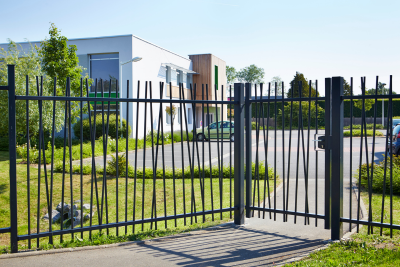 Les clôtures et portails Kopal sont réputés pour leur qualité et leur durabilité