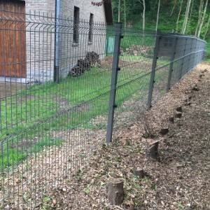 Les avantages d’une clôture à treillis rigides en Wallonie